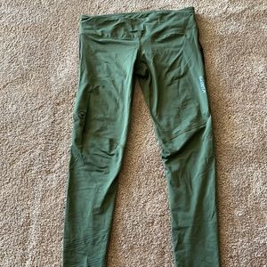 Virus compression leggings